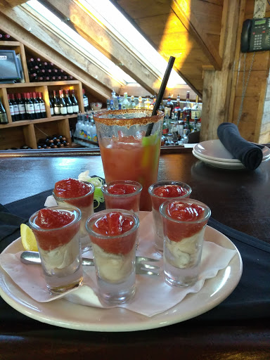 Seafood Restaurant «Gulfstream Café», reviews and photos, 1536 S Waccamaw Dr, Murrells Inlet, SC 29576, USA