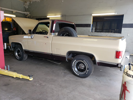 Auto Repair Shop «Big Mechanic», reviews and photos, 4946 Gall Blvd, Zephyrhills, FL 33542, USA