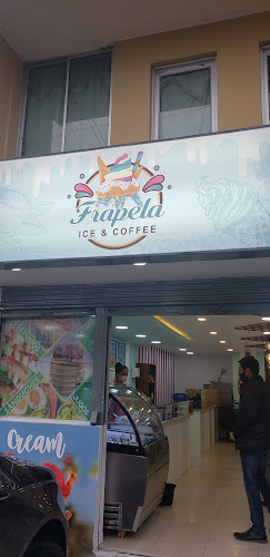 Opiniones de HELADERIA FRAPELA en Quito - Heladería