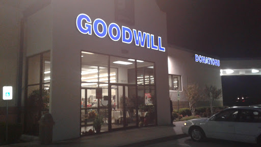 Thrift Store «Goodwill Store and Donation Center», reviews and photos