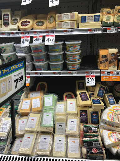 Grocery Store «Star Market», reviews and photos, 275 Beacon St, Somerville, MA 02145, USA