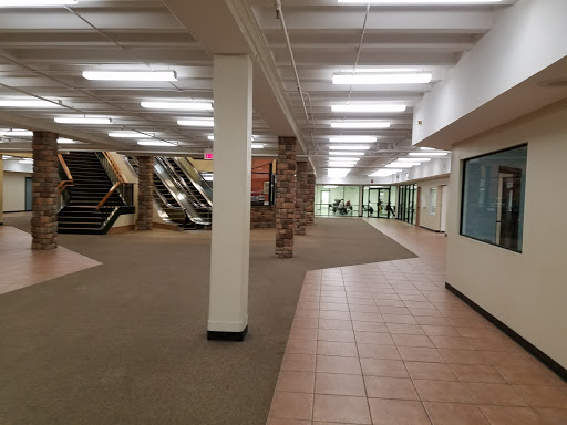 Shopping Mall «Park Fair Mall», reviews and photos, 100 E Euclid Ave, Des Moines, IA 50313, USA