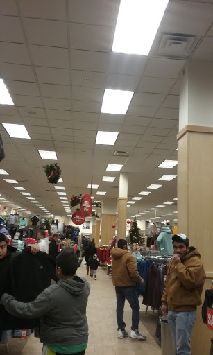 Sporting Goods Store «SCHEELS», reviews and photos, 4400 Sergeant Rd #54, Sioux City, IA 51106, USA