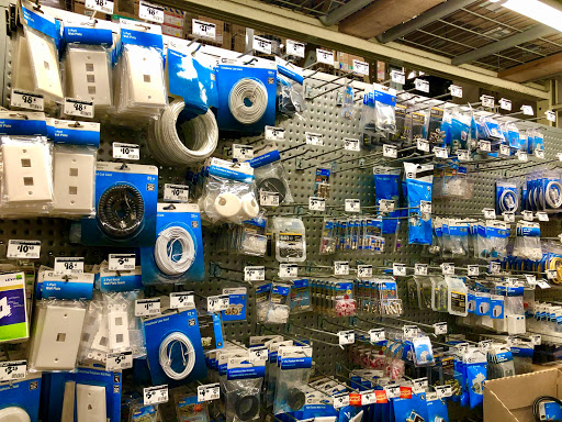 Home Improvement Store «The Home Depot», reviews and photos, 1100 Revere Beach Pkwy, Chelsea, MA 02150, USA