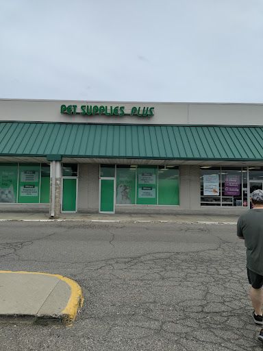 Pet Supply Store «Pet Supplies Plus», reviews and photos, 41660 W 10 Mile Rd, Novi, MI 48375, USA