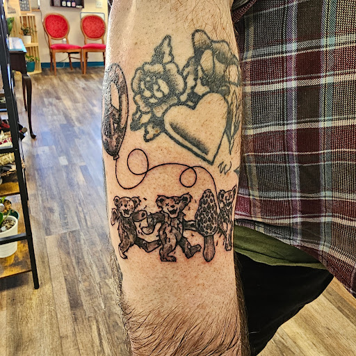 Explore chiefs super bowl tattoo ideas, creative tattoo ideas in Traverse City, available at Pinups & Needles