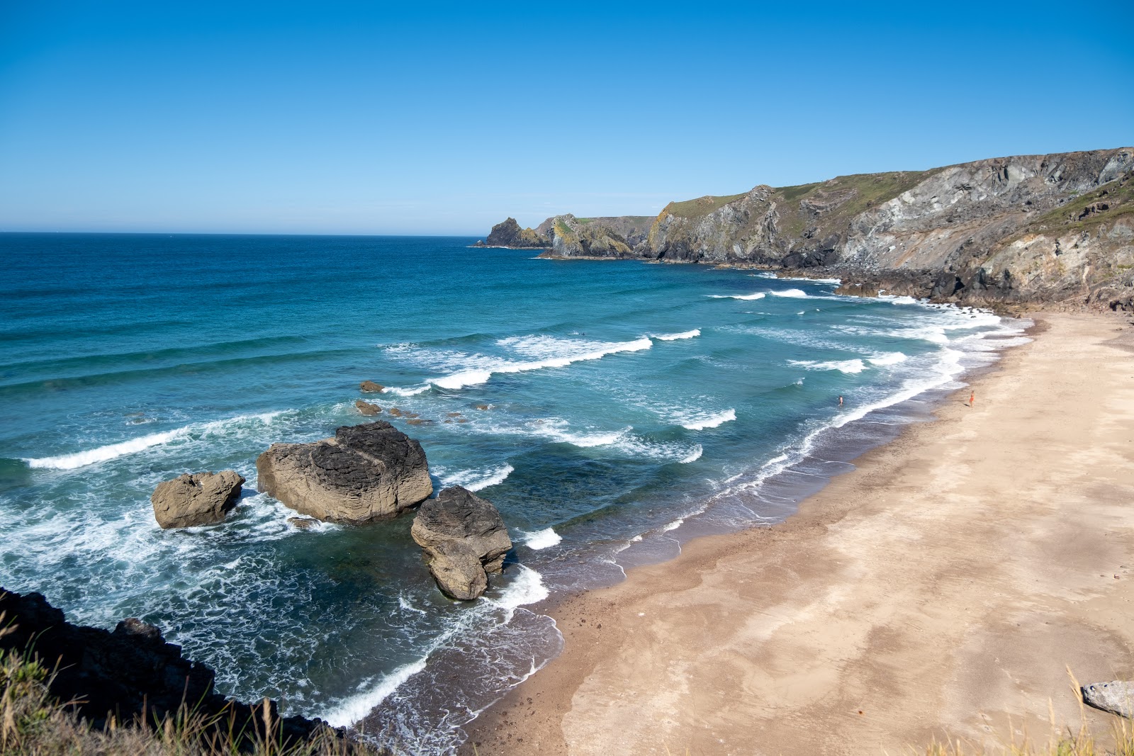 Foto van Pentreath beach met turquoise water oppervlakte