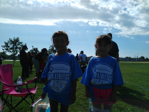 Park «Gilbert Garza Park», reviews and photos, 1450 Mira Vista, San Antonio, TX 78228, USA