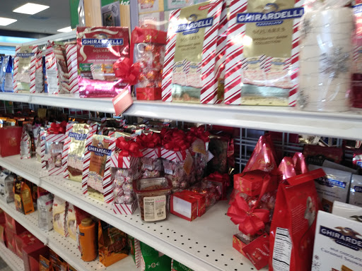 Clothing Store «Ross Dress for Less», reviews and photos, 6317 Pats Ranch Rd, Mira Loma, CA 91752, USA