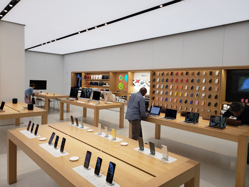 Computer Store «Apple Beverly Center», reviews and photos, 8500 Beverly Blvd, Los Angeles, CA 90048, USA