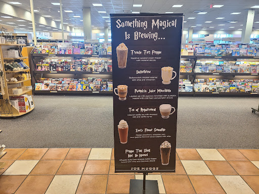 Book Store «Books-A-Million», reviews and photos, 6601 Edwardsville Crossing Dr, Edwardsville, IL 62045, USA