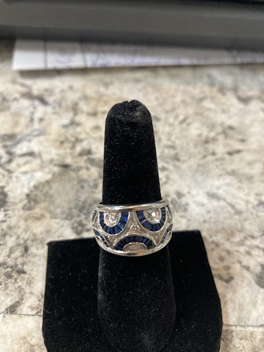 Jewelry Store «The Jewelry Store», reviews and photos, 1270 N Wickham Rd, Melbourne, FL 32935, USA