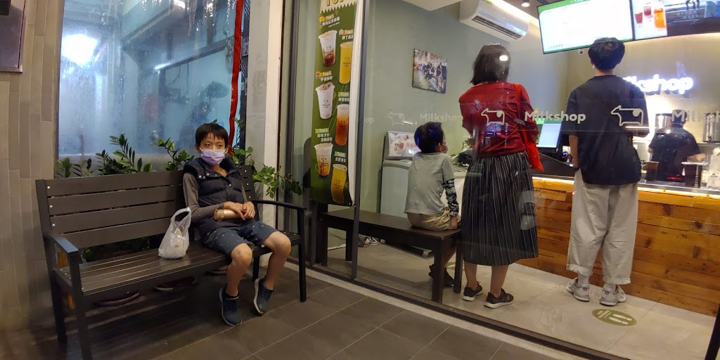 迷客夏Milksha 桃園龍岡店 的照片