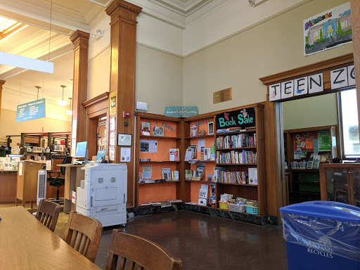 Oakland Public Library: Melrose Branch
