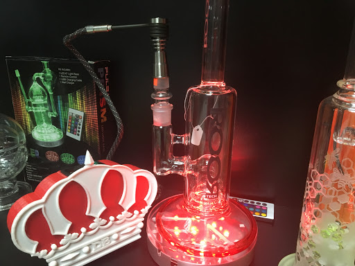 Vaporizer Store «The Discounted Shop- Hygeia Vape & Smoke Shop», reviews and photos, 1876 Pacific Coast Hwy, Lomita, CA 90717, USA