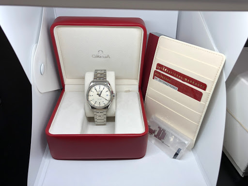 Pawn Shop «Crown Pawn Shop in Boca Raton», reviews and photos, 355 NE Spanish River Blvd, Boca Raton, FL 33431, USA