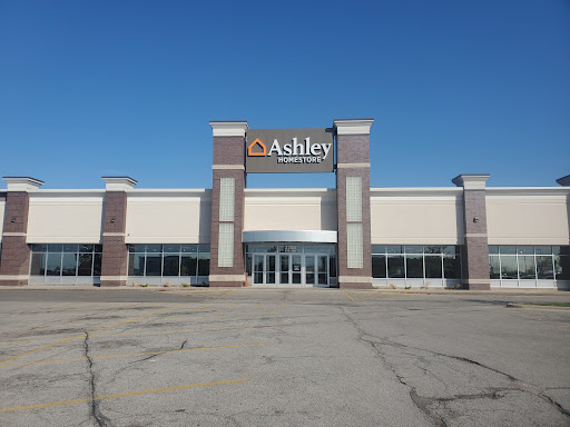 Furniture Store «Ashley HomeStore», reviews and photos, 3750 Williams Blvd SW, Cedar Rapids, IA 52404, USA