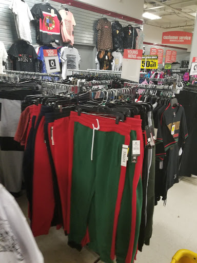 Clothing Store «Forman Mills», reviews and photos, 4411 N Market St, Wilmington, DE 19802, USA