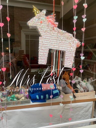 Restaurant «La Baguette French Bread and Pastry Shop», reviews and photos, 3088 Poplar Ave, Memphis, TN 38111, USA