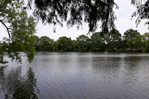 Lions Park Lake image