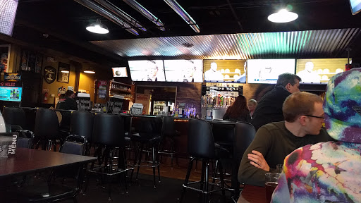 Sports Locker Bar & Grill image 8