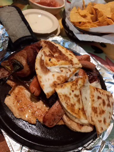 Shopping Mall «Village North Shopping Center», reviews and photos, 2440 N Lebanon St, Lebanon, IN 46052, USA