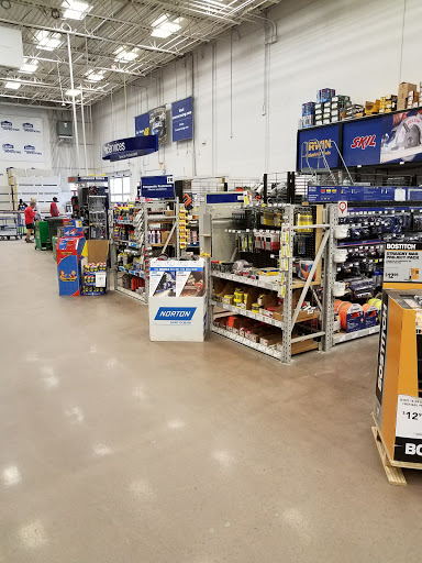 Shopping Mall «Hazleton Park Shopping Center», reviews and photos, 200 Weis Ln, West Hazleton, PA 18202, USA