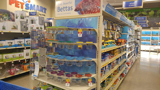Pet Supply Store «PetSmart», reviews and photos, 1196 W Olive Ave, Merced, CA 95348, USA