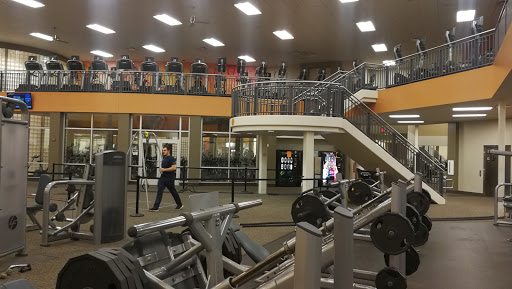 Gym «LA Fitness», reviews and photos, 3 Hawes Way, Stoughton, MA 02072, USA