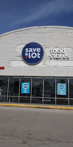 Grocery Store «Save-A-Lot», reviews and photos, 822 Lake Ave, Ashtabula, OH 44004, USA