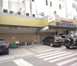 Materna Public Hospital photo