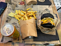 Plats et boissons du Restaurant de hamburgers GANGS à Paris - n°2