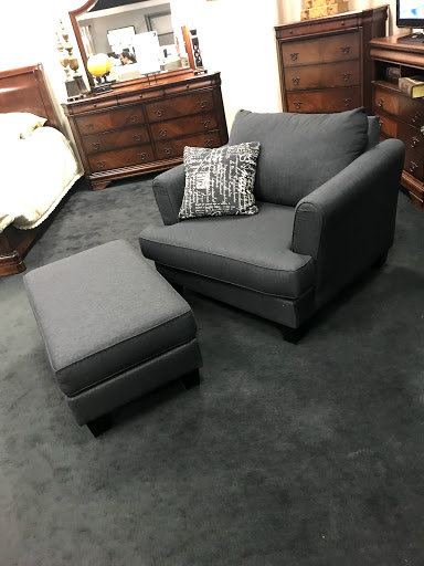 Furniture Store «Mor Furniture for Less», reviews and photos, 5156 N Blackstone Ave, Fresno, CA 93710, USA