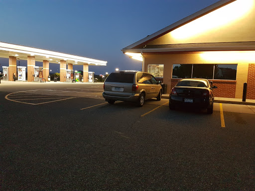 Convenience Store «Kwik Trip #447», reviews and photos, 8225 Crossings Blvd, Shakopee, MN 55379, USA