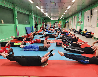 Full Contact Club à Étupes