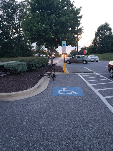 Pet Supply Store «Petco Animal Supplies», reviews and photos, 45205 Worth Ave, California, MD 20619, USA