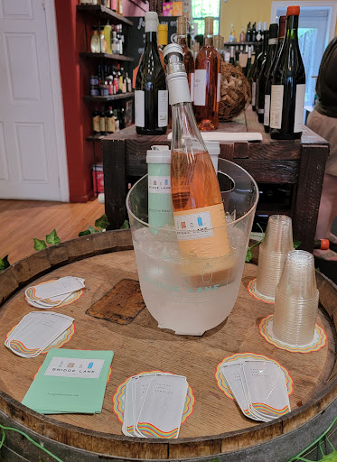 Wine Store «Bottoms Up Wine & Spirits», reviews and photos, 731 Franklin Ave, Brooklyn, NY 11238, USA