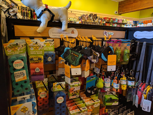 Pet Supply Store «Pet Elements», reviews and photos, 6511 California Ave SW, Seattle, WA 98136, USA