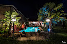 Maison de vacances La Beaujolaise: location gîte de groupes avec piscine jacuzzi sauna anniversaire Village des pierres dorées SUD BEAUJOLAIS Rhône Létra