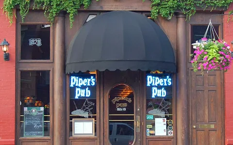 Piper's Pub image