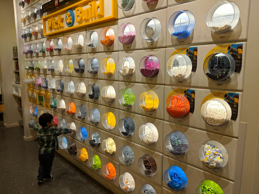 Toy Store «The LEGO Store», reviews and photos, 6600 Topanga Canyon Blvd, Canoga Park, CA 91303, USA
