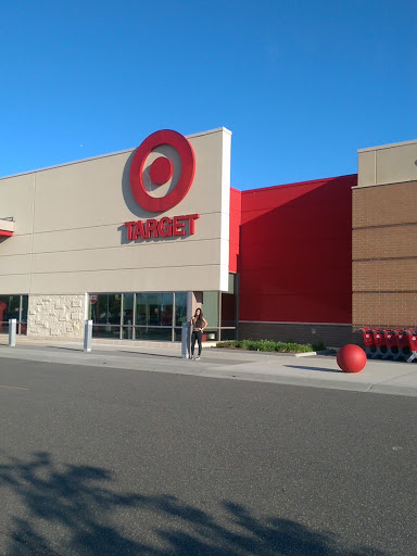 Target, 5750 Sunrise Hwy, Sayville, NY 11782, USA, 