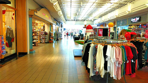 Shopping Mall «North Grand Mall», reviews and photos, 2801 Grand Ave, Ames, IA 50010, USA