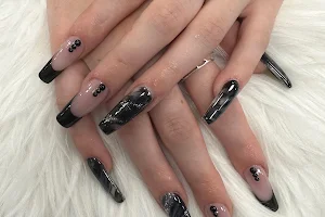 Sakura Nails & Spa image