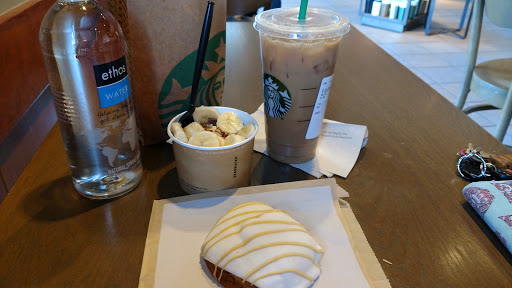 Coffee Shop «Starbucks», reviews and photos, 1500 W 4th St, Pueblo, CO 81004, USA