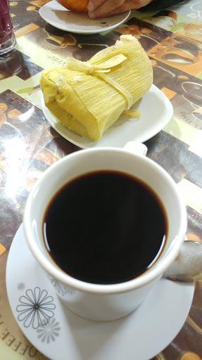 Salteñeria Y Pastelería 