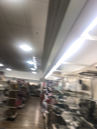 Department Store «HomeGoods», reviews and photos, 22940 Victory Blvd, Woodland Hills, CA 91367, USA