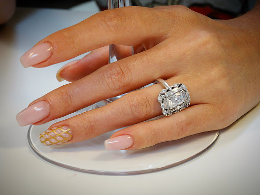 Beauty Salon «Kote Beauty House - Beauty Treatments & Hair Services Salon», reviews and photos, 9675 Wilshire Blvd, Beverly Hills, CA 90212, USA