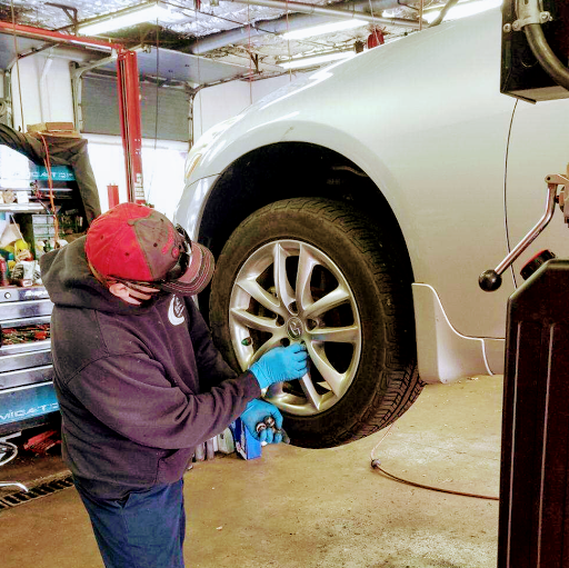 Tire Shop «Ashburn Service & Tire Center», reviews and photos, 44071 Ashburn Shopping Plaza, Ashburn, VA 20147, USA