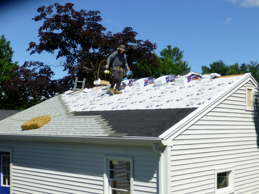 Roofing Contractor «A1 Siding & Roofing», reviews and photos, 113 Rockland Ave, Manchester, NH 03102, USA